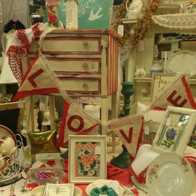 Valentines Day "Love" Burlap Banner